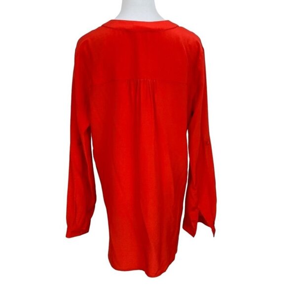 DIANE VON FURSTENBERG ESTI RED SILK ROLLED TAB SLEEVE BLOUSE - 2 - Picture 4 of 12